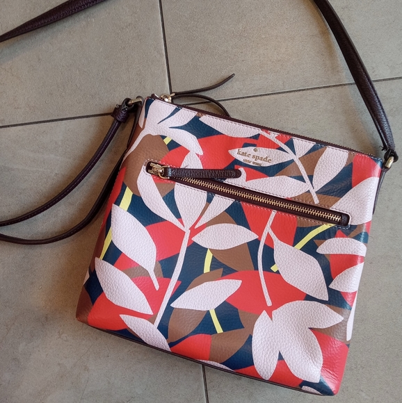 Sale KATE ♠️ SPADE ♠️ purse🎄 - Picture 2 of 6